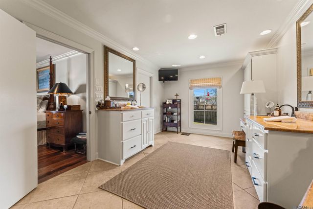 3161 Svendson Dr, Baton Rouge, LA 70809