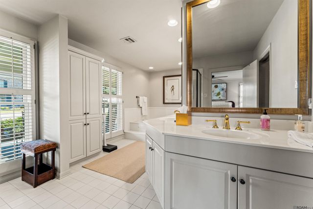 3161 Svendson Dr, Baton Rouge, LA 70809