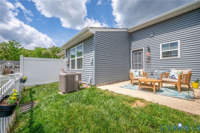 6729 Tupper Branch Ln, North Chesterfield, VA 23234