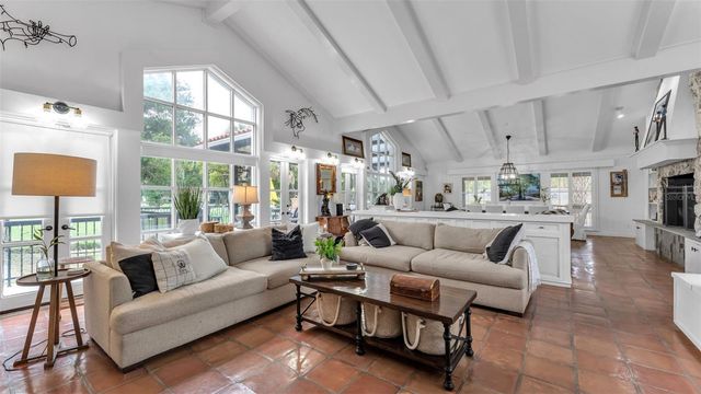 421 LONE PALM DRIVE, Lakeland, FL 33815