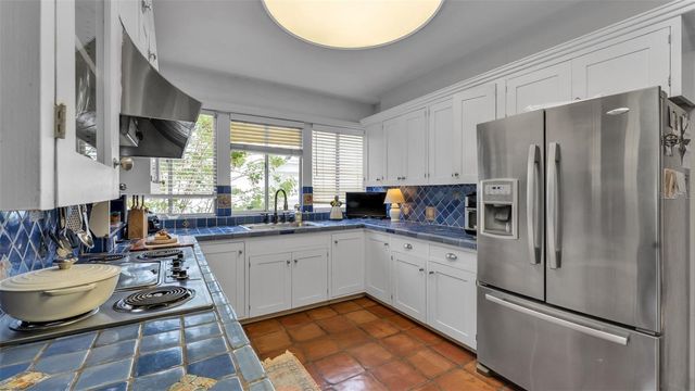 421 LONE PALM DRIVE, Lakeland, FL 33815