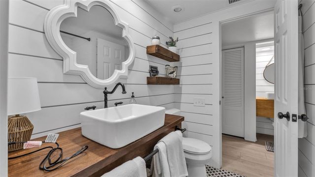 421 LONE PALM DRIVE, Lakeland, FL 33815
