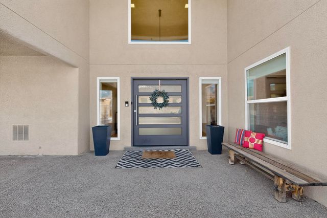 12509 Eagle Rock Avenue NE, Albuquerque, NM 87122