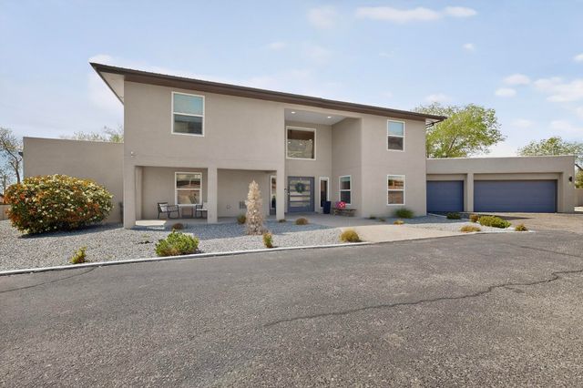 12509 Eagle Rock Avenue NE, Albuquerque, NM 87122