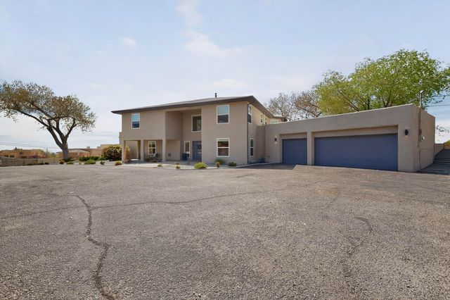12509 Eagle Rock Avenue NE, Albuquerque, NM 87122