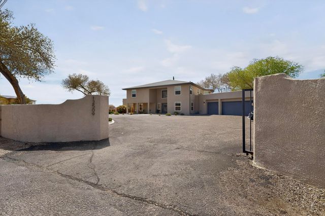 12509 Eagle Rock Avenue NE, Albuquerque, NM 87122