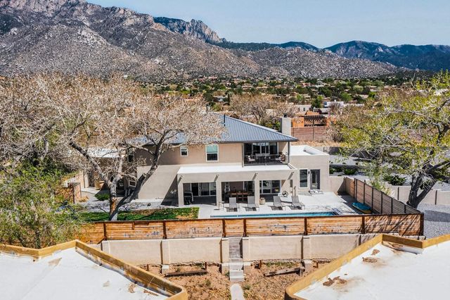 12509 Eagle Rock Avenue NE, Albuquerque, NM 87122