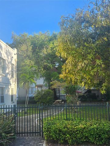412 NW 4th Street, Miami, FL 33130