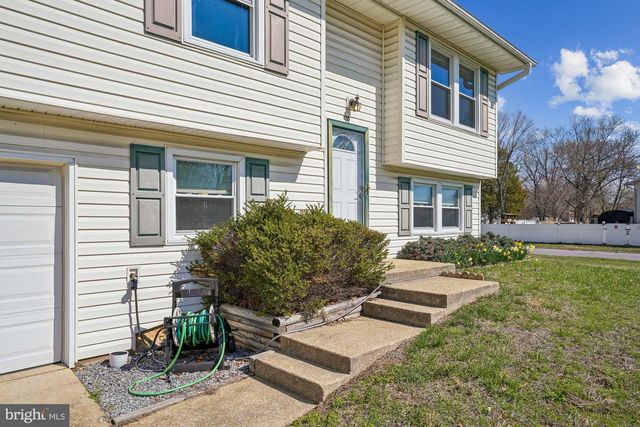 120 GARNER AVE, Waldorf, MD 20602