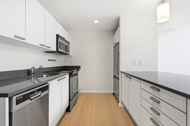 1 Earhart Street 309, Cambridge, MA 02141