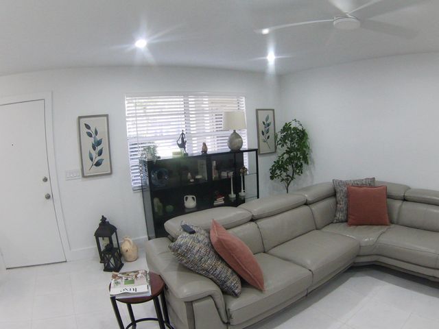 541 Normandy L, Delray Beach, FL 33484