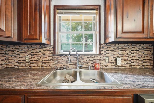 4 Sue Lane, Conway, AR 72032