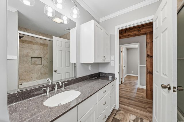 4 Sue Lane, Conway, AR 72032
