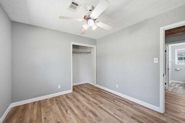 4 Sue Lane, Conway, AR 72032