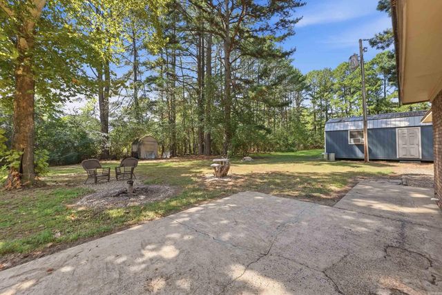 4 Sue Lane, Conway, AR 72032