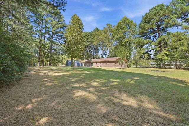 4 Sue Lane, Conway, AR 72032