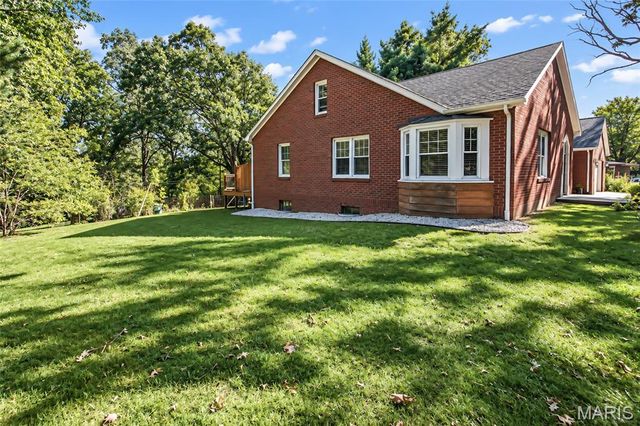 2315 Fairview Drive, Alton, IL 62002