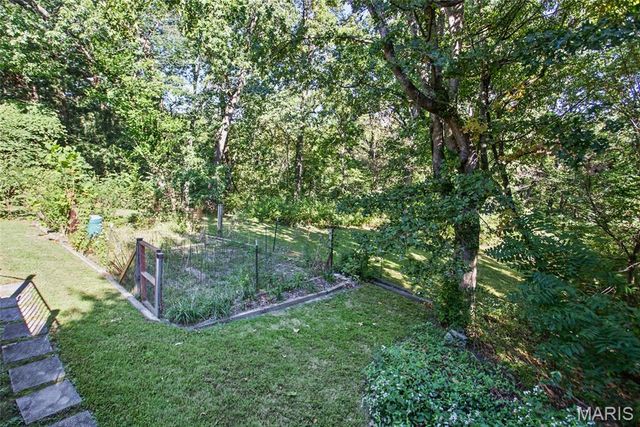 2315 Fairview Drive, Alton, IL 62002