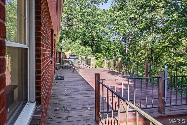 2315 Fairview Drive, Alton, IL 62002