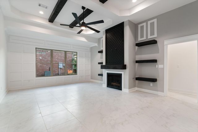 1710 Village Lake Dr, Little Rock, AR 72204