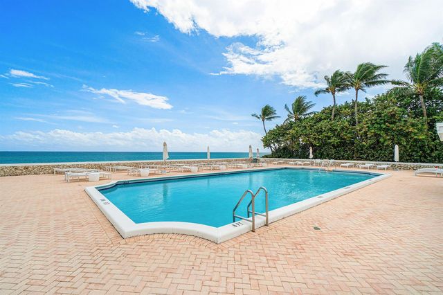 2295 S Ocean Boulevard 425, Palm Beach, FL 33480