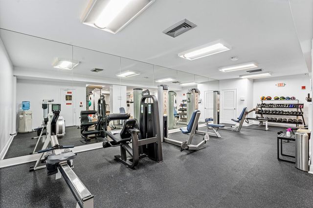 2295 S Ocean Boulevard 425, Palm Beach, FL 33480