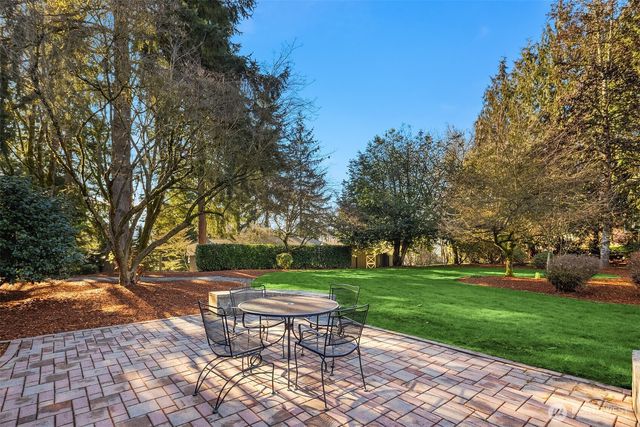 14720 NE 164th Street, Woodinville, WA 98072