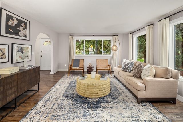 14720 NE 164th Street, Woodinville, WA 98072