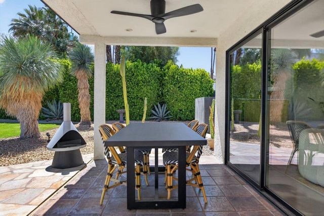 1055 E Louise Drive, Palm Springs, CA 92262