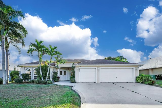 6944 NW Daffodil Lane, Port St. Lucie, FL 34983