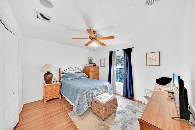 6944 NW Daffodil Lane, Port St. Lucie, FL 34983