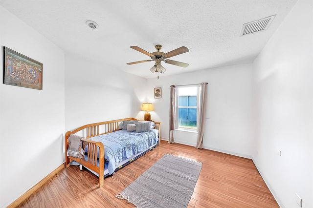 6944 NW Daffodil Lane, Port St. Lucie, FL 34983