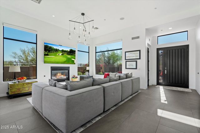 9280 E THOMPSON PEAK Parkway 39, Scottsdale, AZ 85255