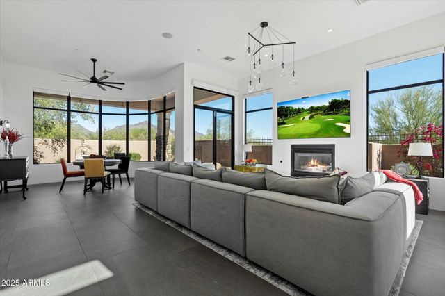 9280 E THOMPSON PEAK Parkway 39, Scottsdale, AZ 85255