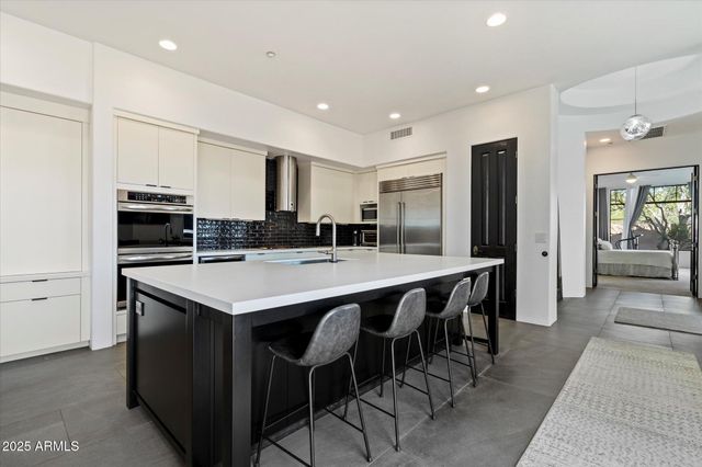 9280 E THOMPSON PEAK Parkway 39, Scottsdale, AZ 85255