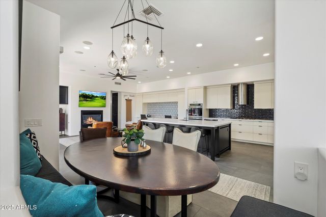 9280 E THOMPSON PEAK Parkway 39, Scottsdale, AZ 85255