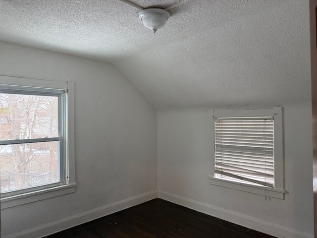 6019 Wallace Road, Hammond, IN 46320