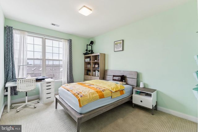 109 SURGEON GENERAL CT, Philadelphia, PA 19146