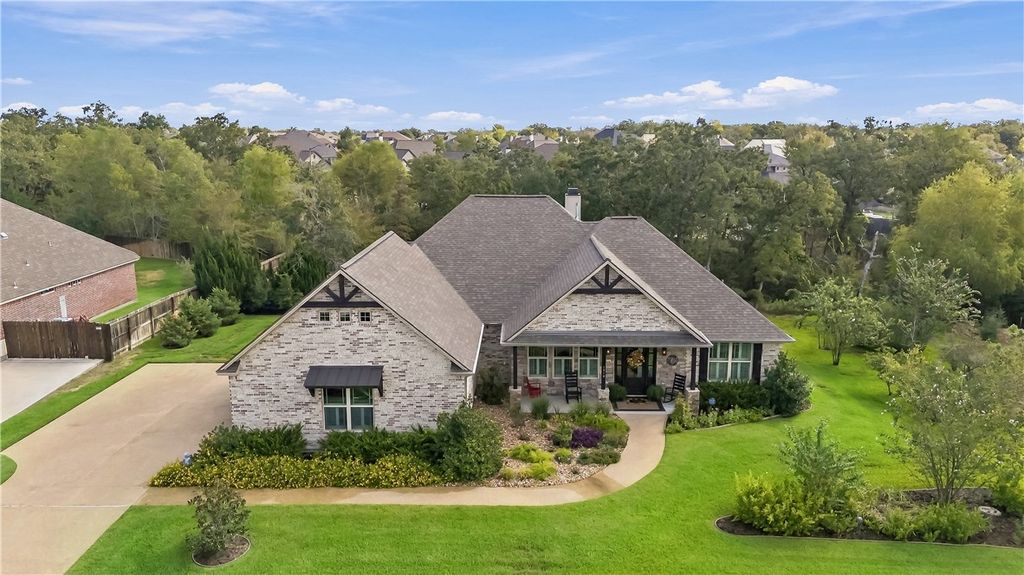 1910 Spanish Moss Drive, College Station, TX 77845 — exterior