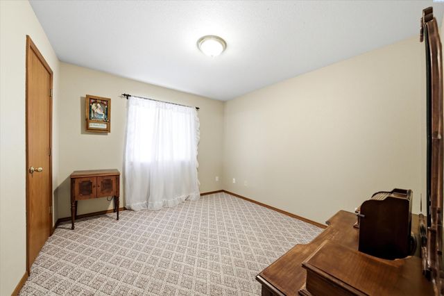 3828 Mountain Meadows Ct, West Richland, WA 99353