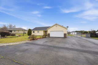 3828 Mountain Meadows Ct, West Richland, WA 99353