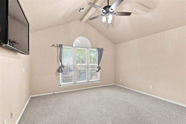 2020 Kyle Drive, Guthrie, OK 73044