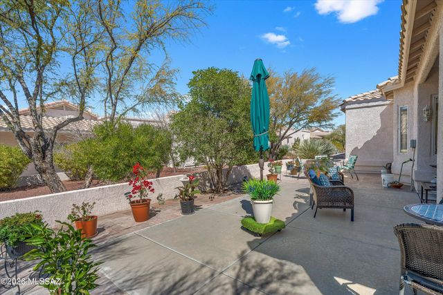 1472 W Cathedral Way, Oro Valley, AZ 85737