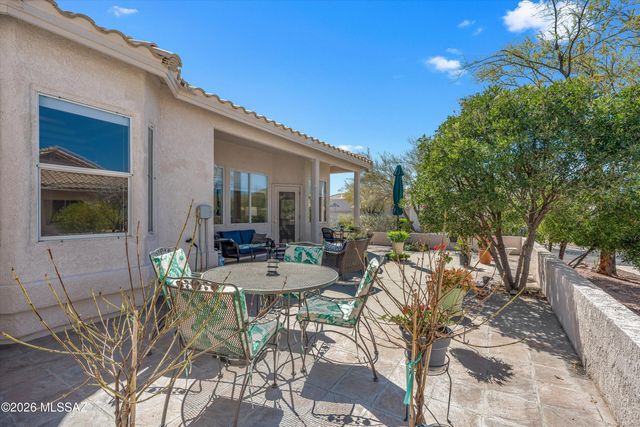 1472 W Cathedral Way, Oro Valley, AZ 85737