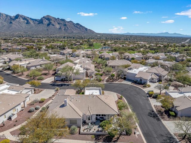 1472 W Cathedral Way, Oro Valley, AZ 85737