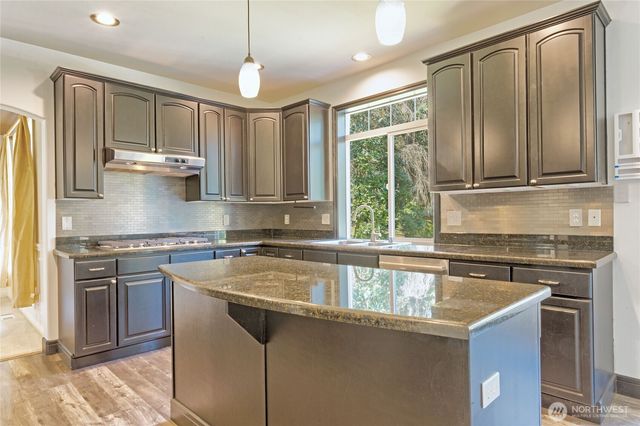 15821 3rd Avenue SE, Mill Creek, WA 98012