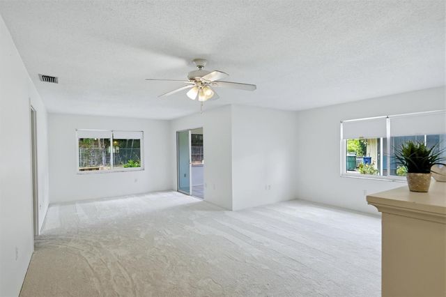 4512 OTTAWA TRAIL 229, Sarasota, FL 34233