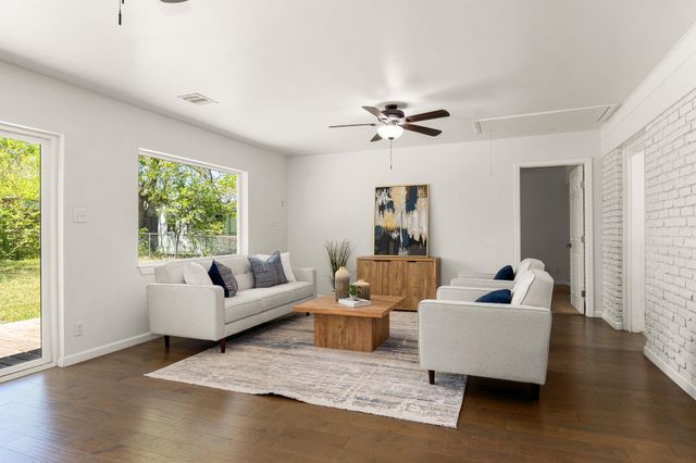 11800 Oak Haven RD, Austin, TX 78753