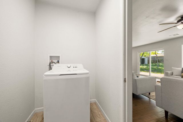 11800 Oak Haven RD, Austin, TX 78753