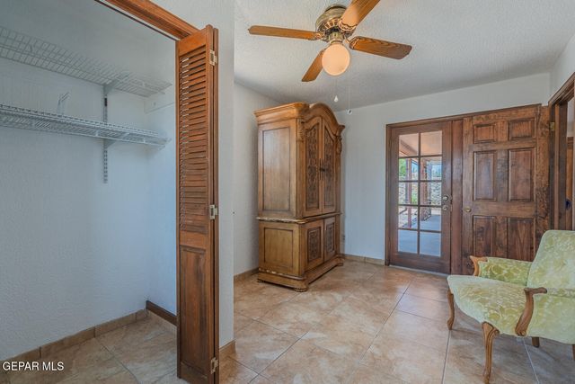 6815 VILLA HERMOSA Drive 1, El Paso, TX 79912